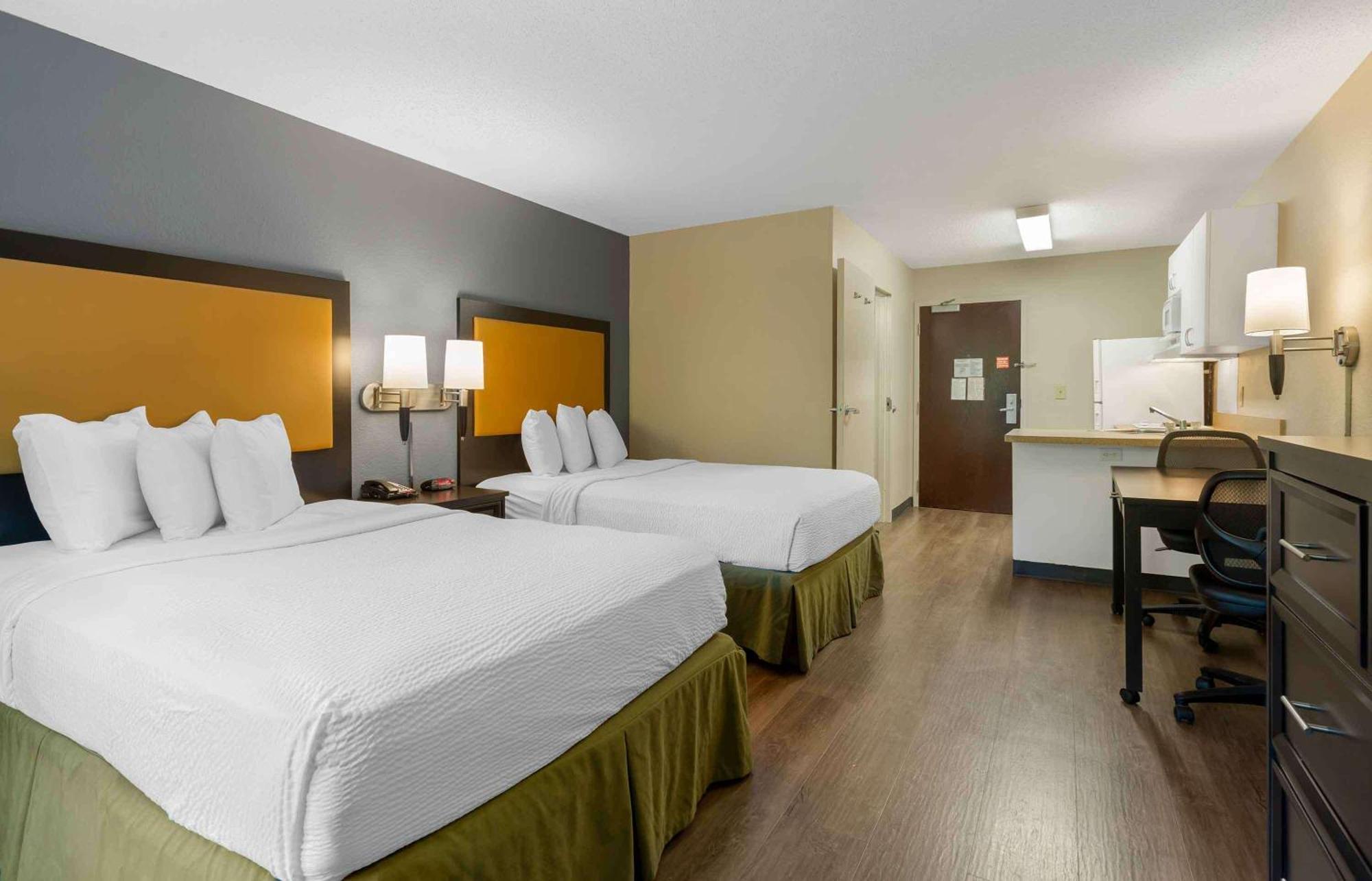 Extended Stay America Suites - Foxboro - Norton Exterior photo