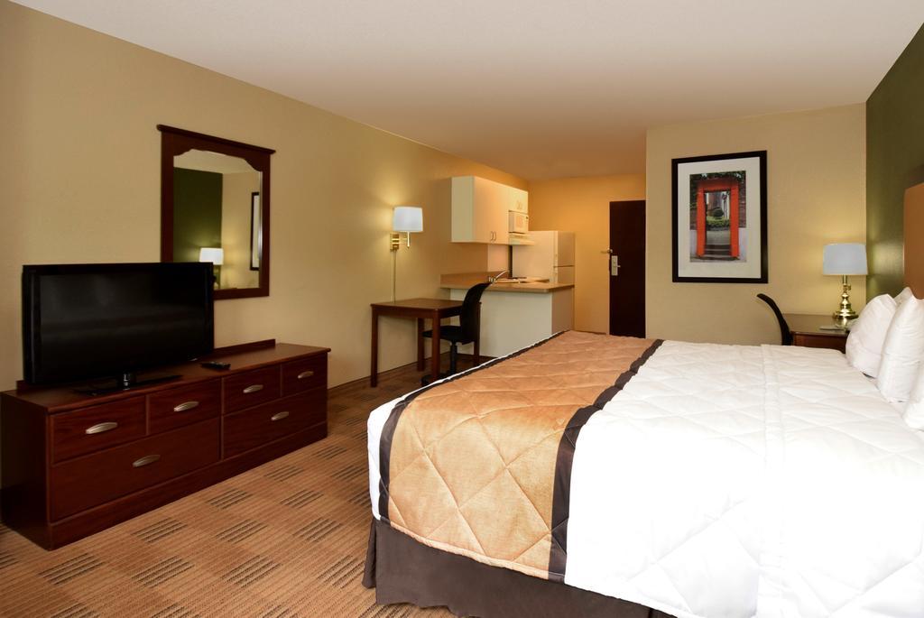 Extended Stay America Suites - Foxboro - Norton Exterior photo